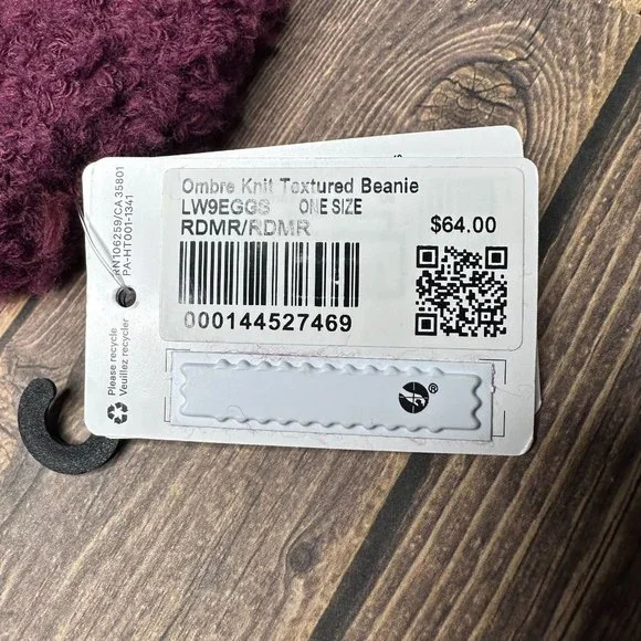 NWT Lululemon Ombre Knit Textured Beanie O/S (Red Merlot) - Picture 13 of 13